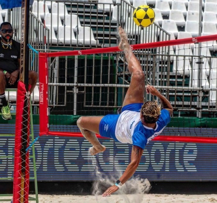 Praia da Costa recebe evento ‘Feras do Futevôlei’ neste domingo (05)