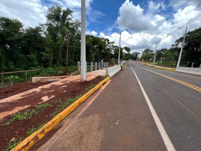 Prefeitura esclarece sobre erosão na lateral da ponte da Hayel Bon Faker