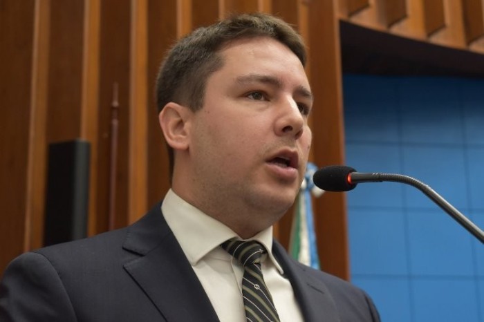 Projeto proíbe cumulatividade de corte de energia e protesto em cartório