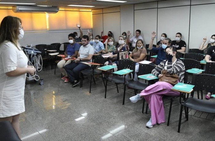 Bem Nascer: Saúde oferece curso de capacitação a profissionais de saúde de aplicação em ultrassom