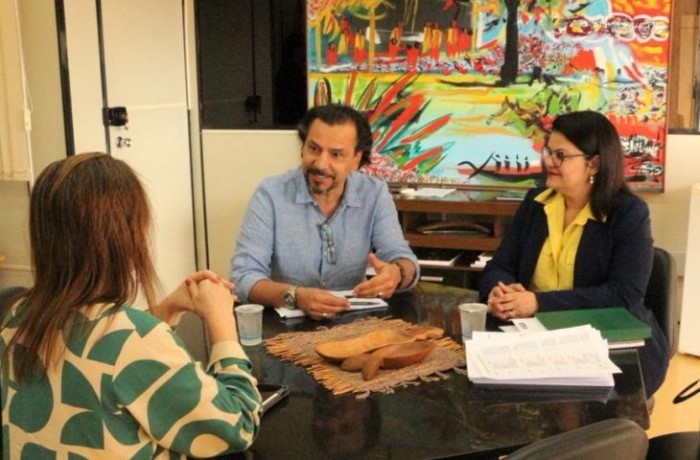 Setescc e Sead discutem entrega de cestas para indígenas e políticas conjuntas