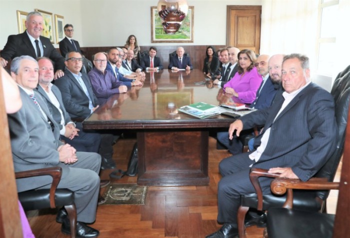 Encontro aconteceu no Gabinete da Presidência na manhã desta segunda-feira (13). / Créditos: Nani Góis/Alep