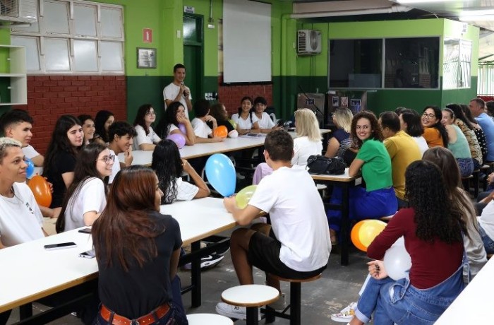 Jornada Formativa é marcada por ações que valorizam trabalho dos professores e servidores administrativos