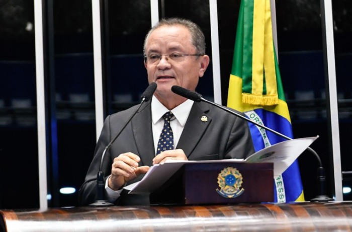 Projeto reforça incentivos a pequenas empresas regionais em compras públicas