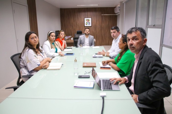 Seduc irá integrar curso de informática ao ensino de Tempo Integral