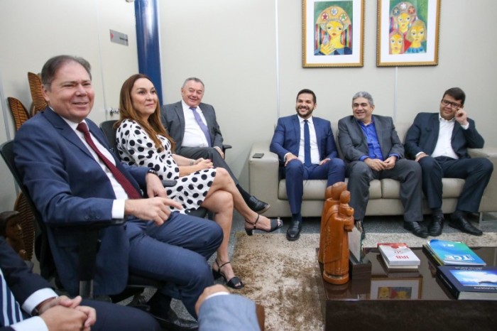 Seduc e TCE-PI dialogam para estreitar parceria em prol da educação