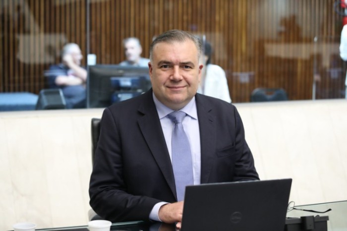 “Nossa proposta é que o governo avalie com seus técnicos se tem capacidade e capilaridade para instituir um órgão eficaz que faça a prevenção e a repressão as violências contra os animais