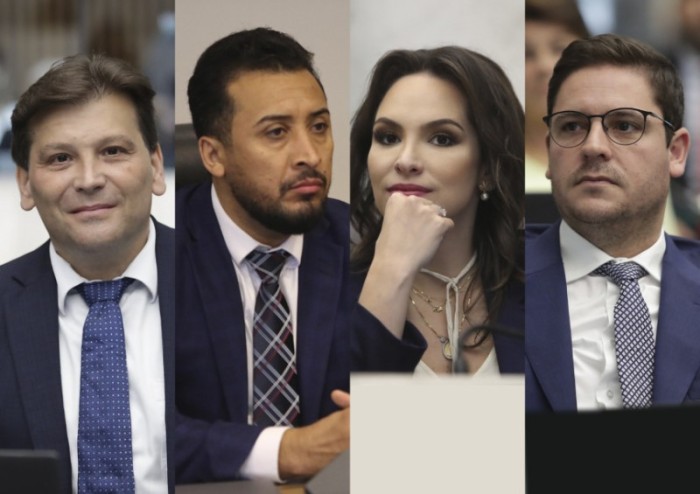Bancada do Progressistas na Casa: (esq. p/ dir.) deputado Paulo Gomes, deputado Soldado Adriano José, líder do partido na Assembleia, a deputada Maria Victoria, presidente da legenda no estado, e o deputado Matheus Vermelho. / Créditos: Arte: Vinícius Lem