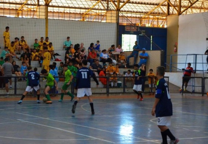 Alunos da Reme vão assistir jogo do DAC neste sábado no Douradão