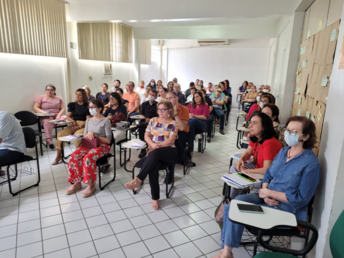 Divisa realiza capacitação sobre perfil sanitário