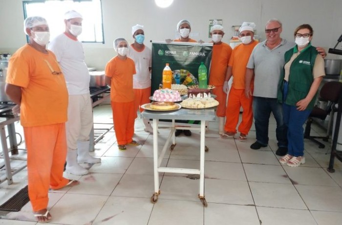 Produção de bolos e biscoitos oportuniza profissionalização e geração de renda a detentos