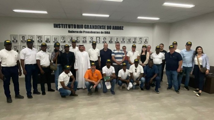 Delegações conheceram a Estação Experimental do Arroz do Instituto Rio-Grandense do Arroz (Irga), em Cachoeirinha -Foto: Evaldo Silva Júnior/Sedec