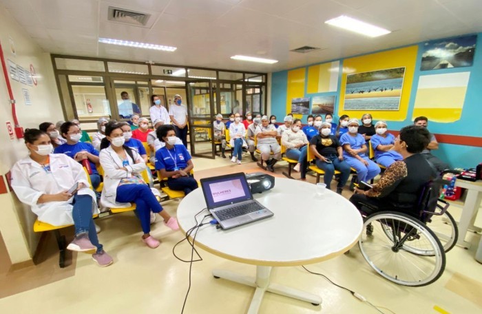 Violência contra a mulher é tema de palestra no Hospital Regional da Transamazônica