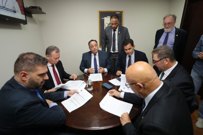 Na pauta da reunião da Comissão de Educação constavam três itens. / Créditos: Orlando Kissner/Alep