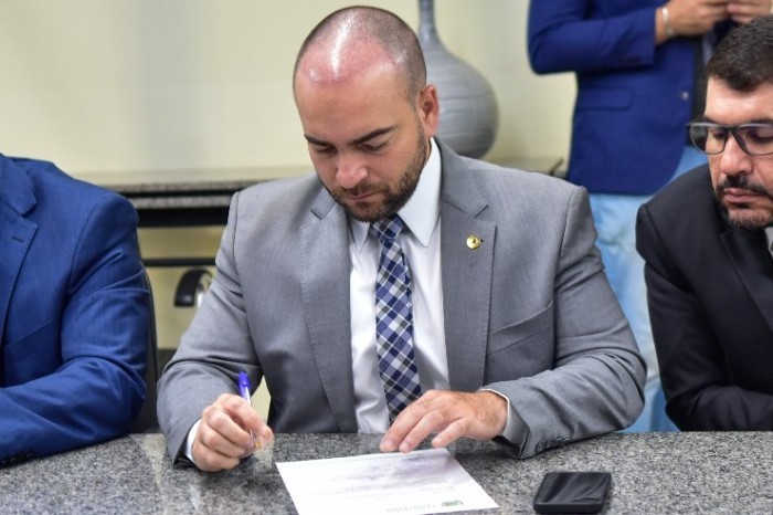 João Mattogrosso soma forças ao pedido de recurso federal para indenizar produtores rurais
