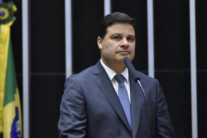 Deputado Sandro Alex, autor da proposta - (Foto: Zeca Ribeiro/Câmara dos Deputados)