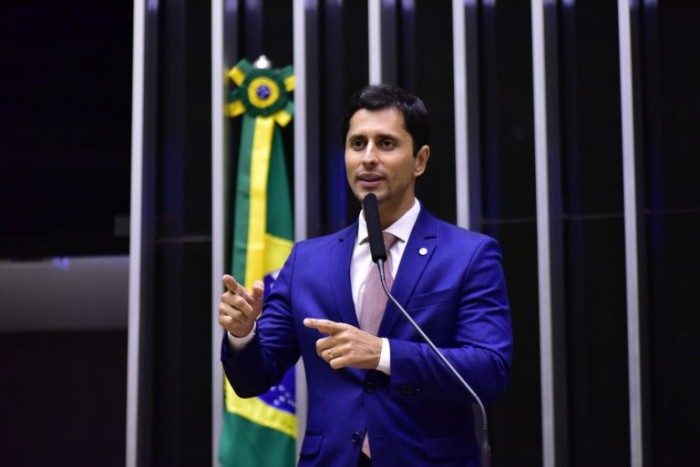 O autor da proposta, deputado Duarte - (Foto: Zeca Ribeiro/Câmara dos Deputados)