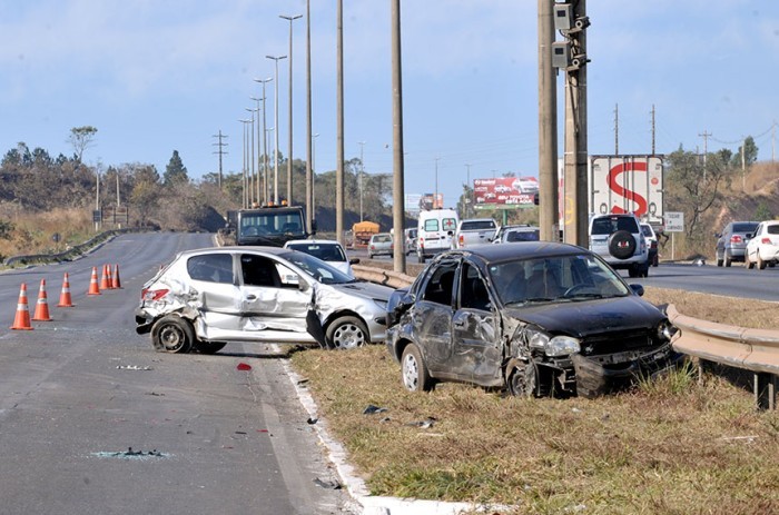 O DPVAT é seguro obrigatório destinado a compensar motoristas e pedestres vítimas de acidentes de trânsito - Renato Araujo/ABr