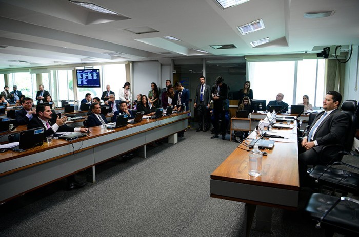 A matéria deve passar por nova votação na CCJ, antes de seguir para a Câmara dos Deputados - Pedro França/Agência Senado