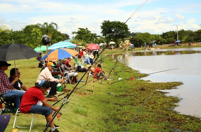 Prefeitura libera pesca no Parque do Lago para Semana Santa