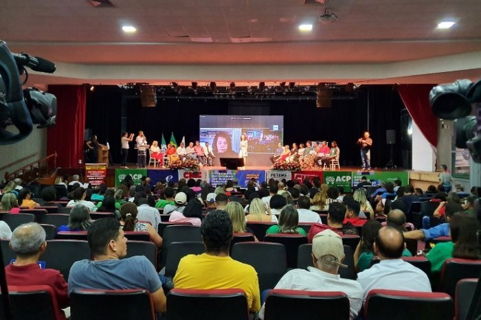 ALEMS participa de debate sobre os rumos do Ensino Médio em MS e no País