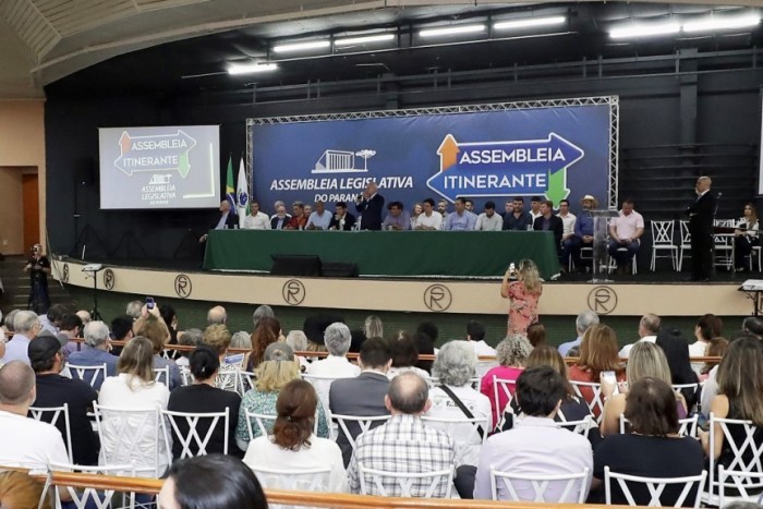 Evento reuniu cerca de 500 pessoas no recinto José Garcia Molina, no Parque de Exposições Governador Ney Braga, em Londrina. / Créditos: Dálie Felberg/Alep
