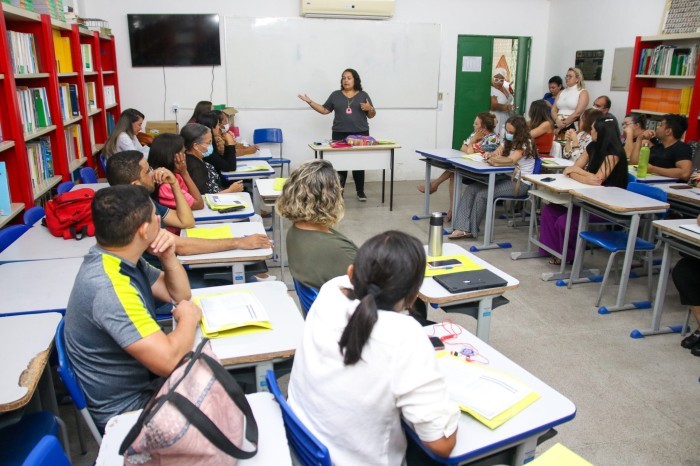 Programa “Ei mermã, vamos às escolas” têm início com programação no CETI Didácio Silva, em Teresina