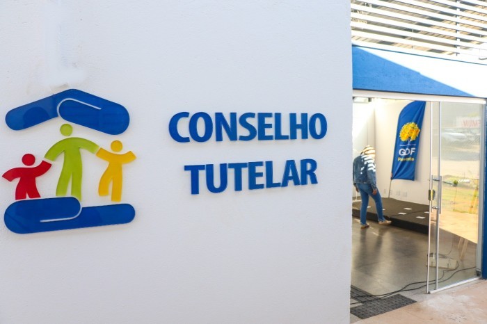 Conselhos tutelares e DPDF levam atendimento gratuito ao Recanto das Emas