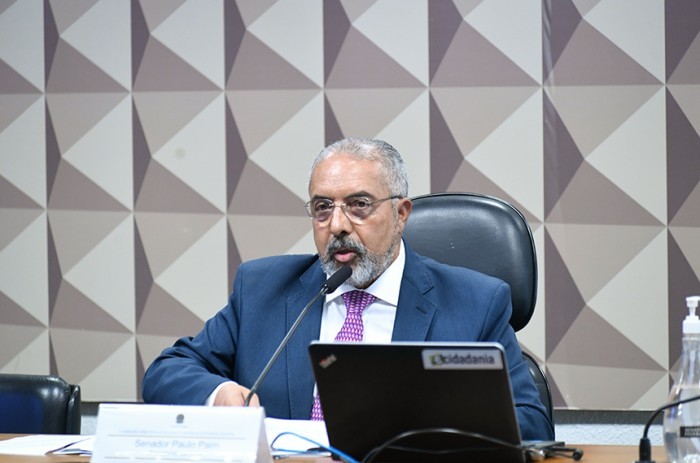 O senador Paulo Paim é o autor do requerimento para a sessão especial no Plenário - Geraldo Magela/Agência Senado