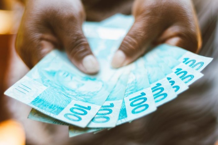 Contribuição de inativos é questão controversa - (Foto: Depositphotos)