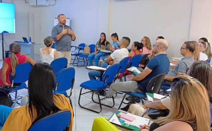 Curso de gerenciamento de resíduos hospitalares é promovido no Hospital e Maternidade Dona Regina