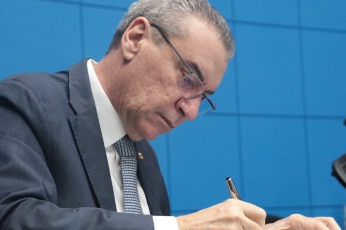 “A Reforma Tributária é urgente, necessária e precisa atender MS”, diz Paulo Corrêa