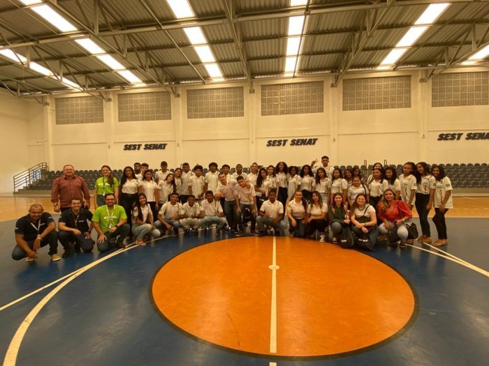Estudantes da rede estadual de Paulistana realizam visita técnica ao Sest/Senat de Picos