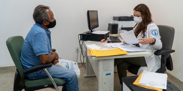 - Cardiologista Silmara Rodrigues Noleto alerta para prevenção e combate à hipertensão (Foto: Ricardo Zacheu)