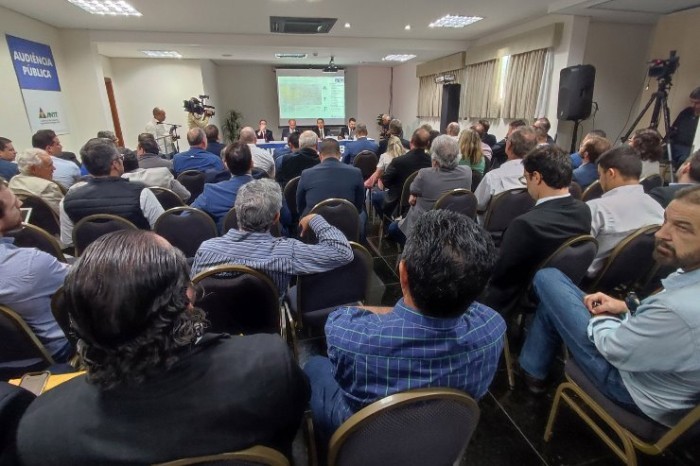 Audiência: ALEMS acompanha de perto concessão de ferrovia, fundamental a MS