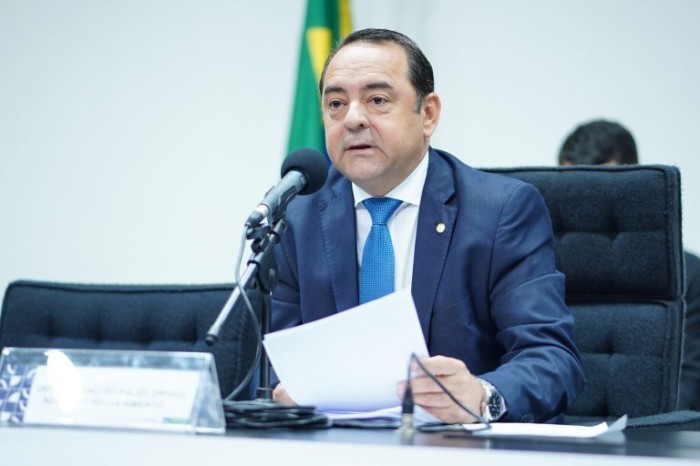 Deputado Adriano do Baldy, autor do projeto de lei - (Foto: Pablo Valadares/Câmara dos Deputados)