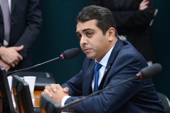 Fernando Rodolfo: multas serão destinadas ao Fundo dos Direitos da Criança - (Foto: Wesley Amaral/Câmara dos Deputados)
