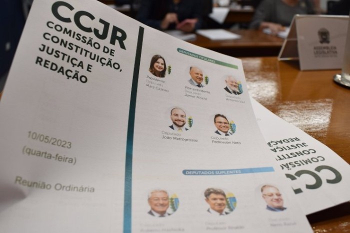 Nesta quarta-feira, foram distribuídas 11 matérias entre os membros da CCJR