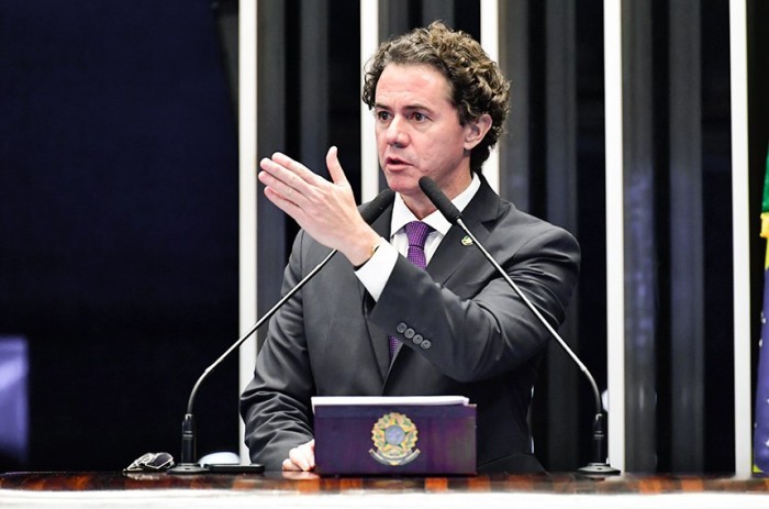Para Veneziano, gestão de Jean Paul Prates já mostra mais de 50 ações importantes para a empresa - Foto: Waldemir Barreto/Agência Senado