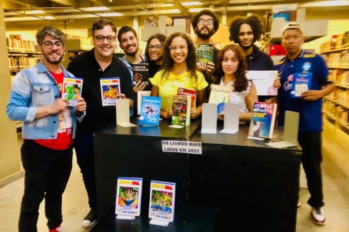 Ler é Viver tem visita à casa de Manoel de Barros, livro de contos e as obras mais lidas
