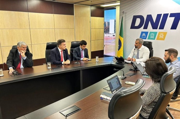 Após reivindicação de Zeca, DNIT confirma recursos para recuperação da BR-267