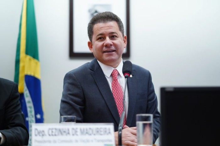 Relator da proposta, Cezinha de Madureira - (Foto: Pablo Valadares/Câmara dos Deputados)