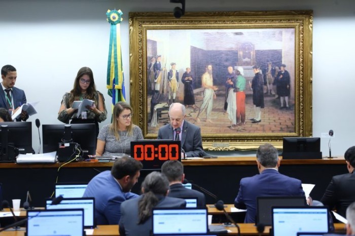 CCJ aprovou a constitucionalidade da PEC, que ainda terá o mérito analisado - (Foto: Vinicius Loures/Câmara dos Deputados)
