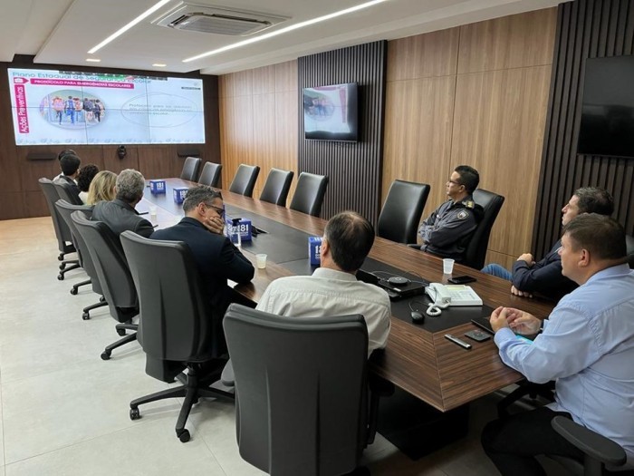 Sesp realiza reunião para apresentar tecnologias a gestores do programa Estado Presente