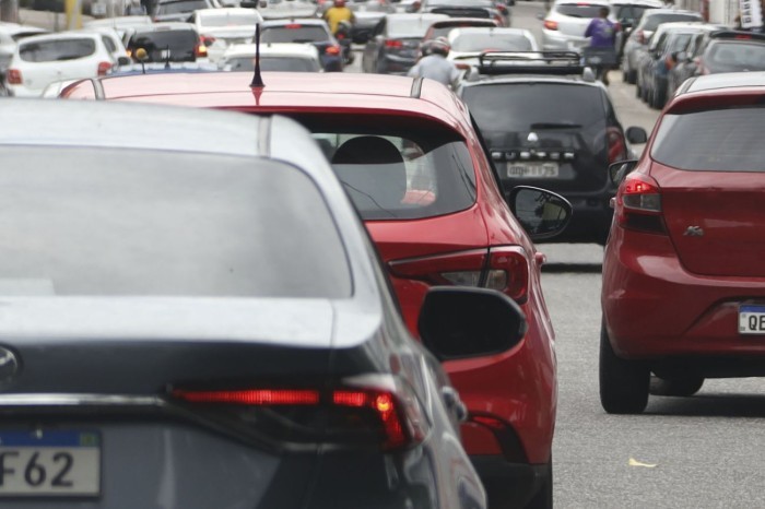 Veículos com finais de placa 76 a 96 podem ter descontos no IPVA até segunda (22) 