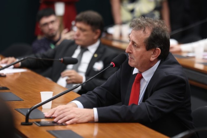 Nilto Tatto quer ouvir denúncias de contaminação de diversos territórios do Carrado - (Foto: MyKe Sena/Câmara dos Deputados)