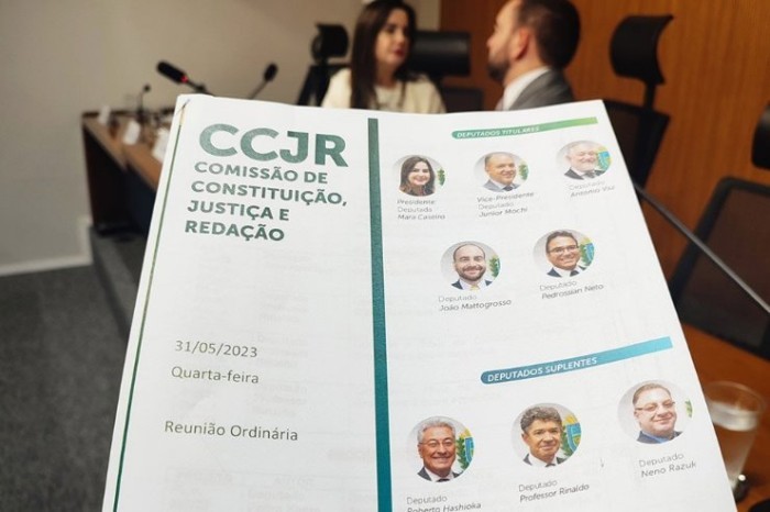 CCJR aprova tramitação da matéria que reajusta remuneração dos servidores da ALEMS