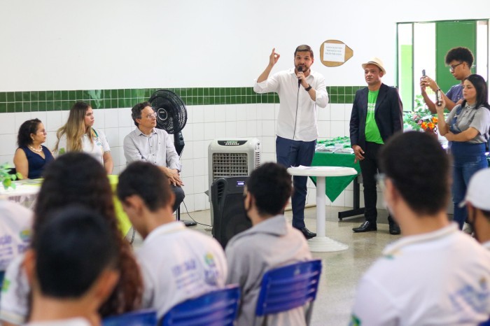 Governo implanta ensino de tempo integral em 104 escolas da rede estadual de educação