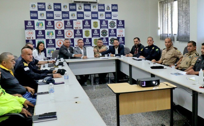 Em encontro realizado na manhã desta quinta-feira, 1° de junho, Forças de Segurança assinam portaria para o plano estratégico “Todos Pela Vida - Palmas Segura” - Foto: Segurança Pública/Governo do Tocantins