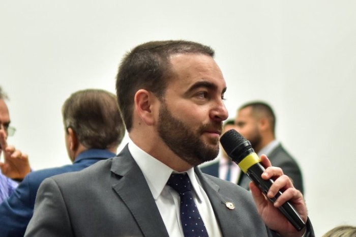 Avanços para os bairros da Capital são pautados por João César Mattogrosso